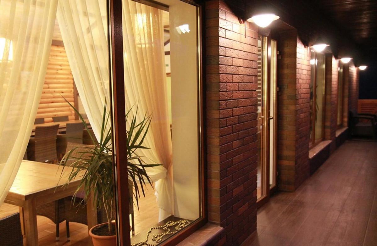 Hotel База Отдыха Дубки Orlovshchina Exterior foto
